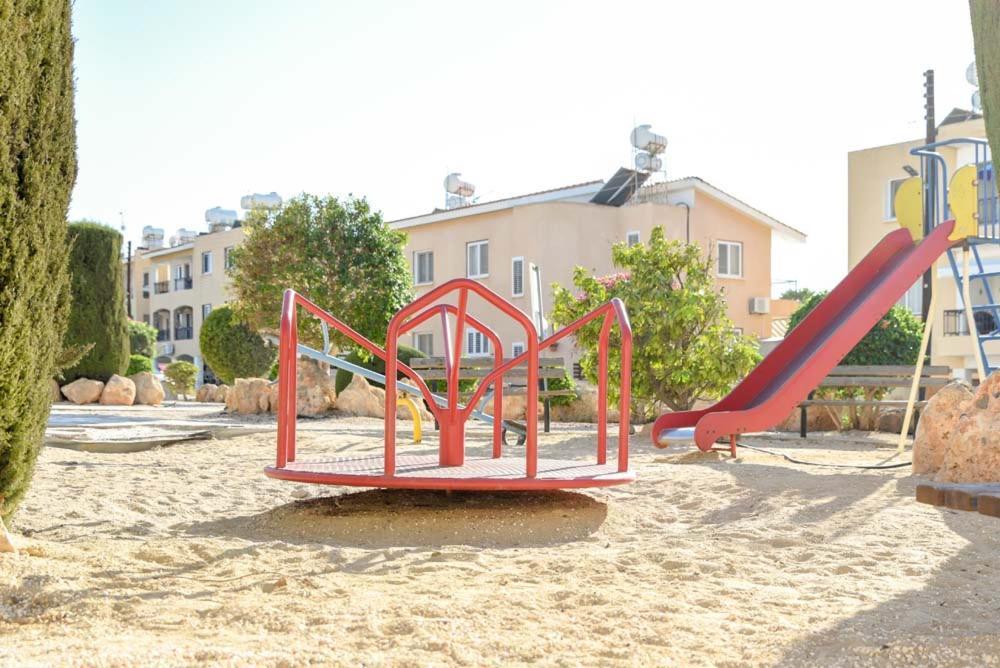 Melania Gardens Apartment 2 パ フォス エクステリア 写真